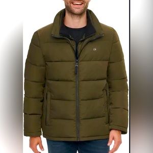 NWOT Calvin Klein puffer jacket in Olive green